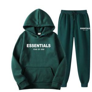 Tuta verde Essentials of God