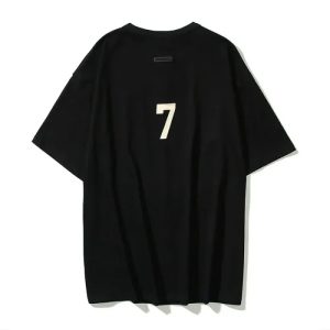 Maglietta Fear Of God Essentials Grays con 7 lettere